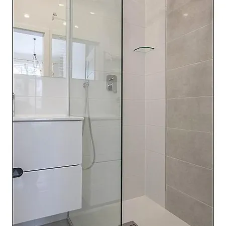 Korona Piastow - Na Wyspie - Parking - Taras * Svinoústí